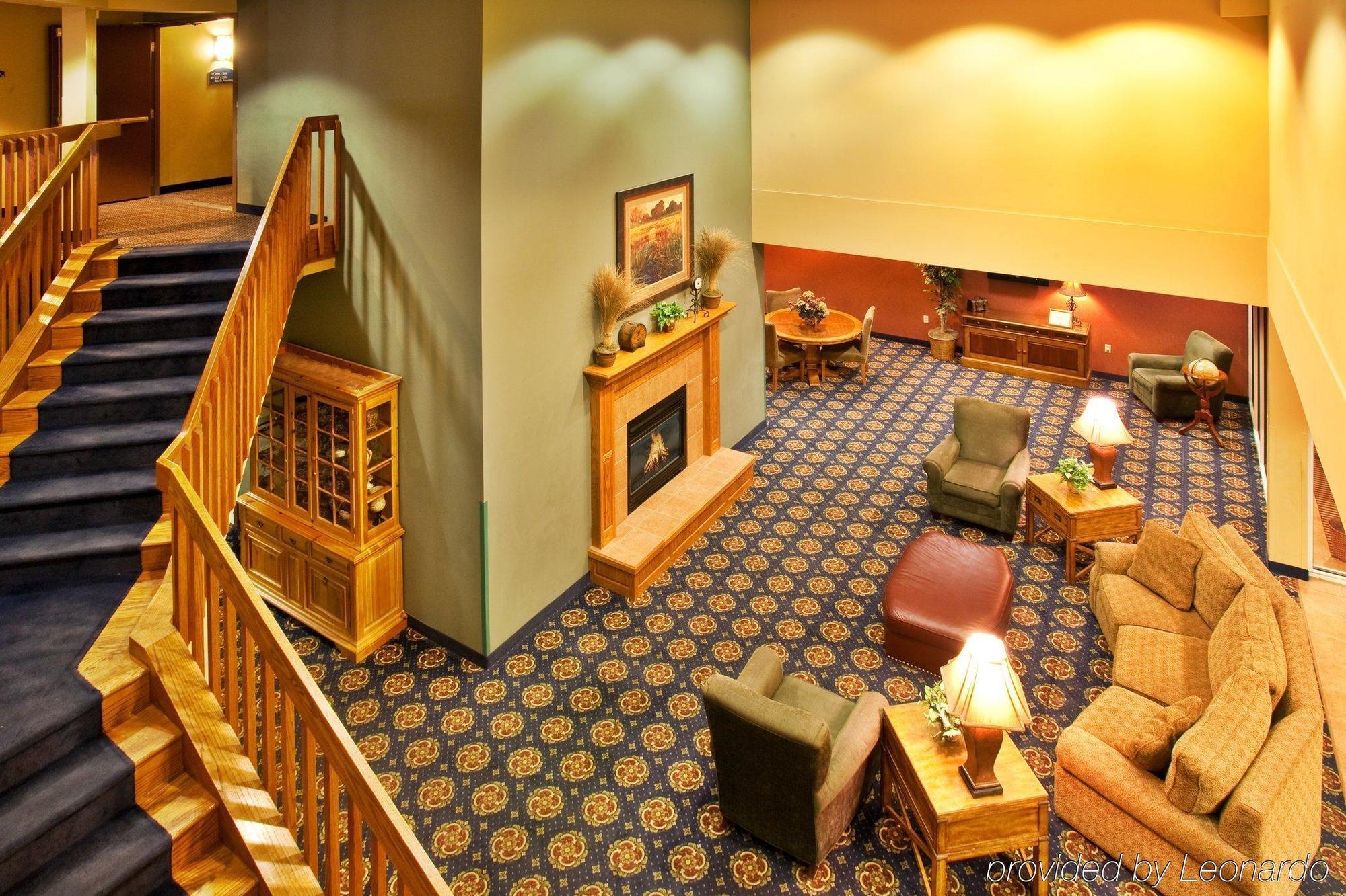 Best Western Holiday Manor Newton Interior photo